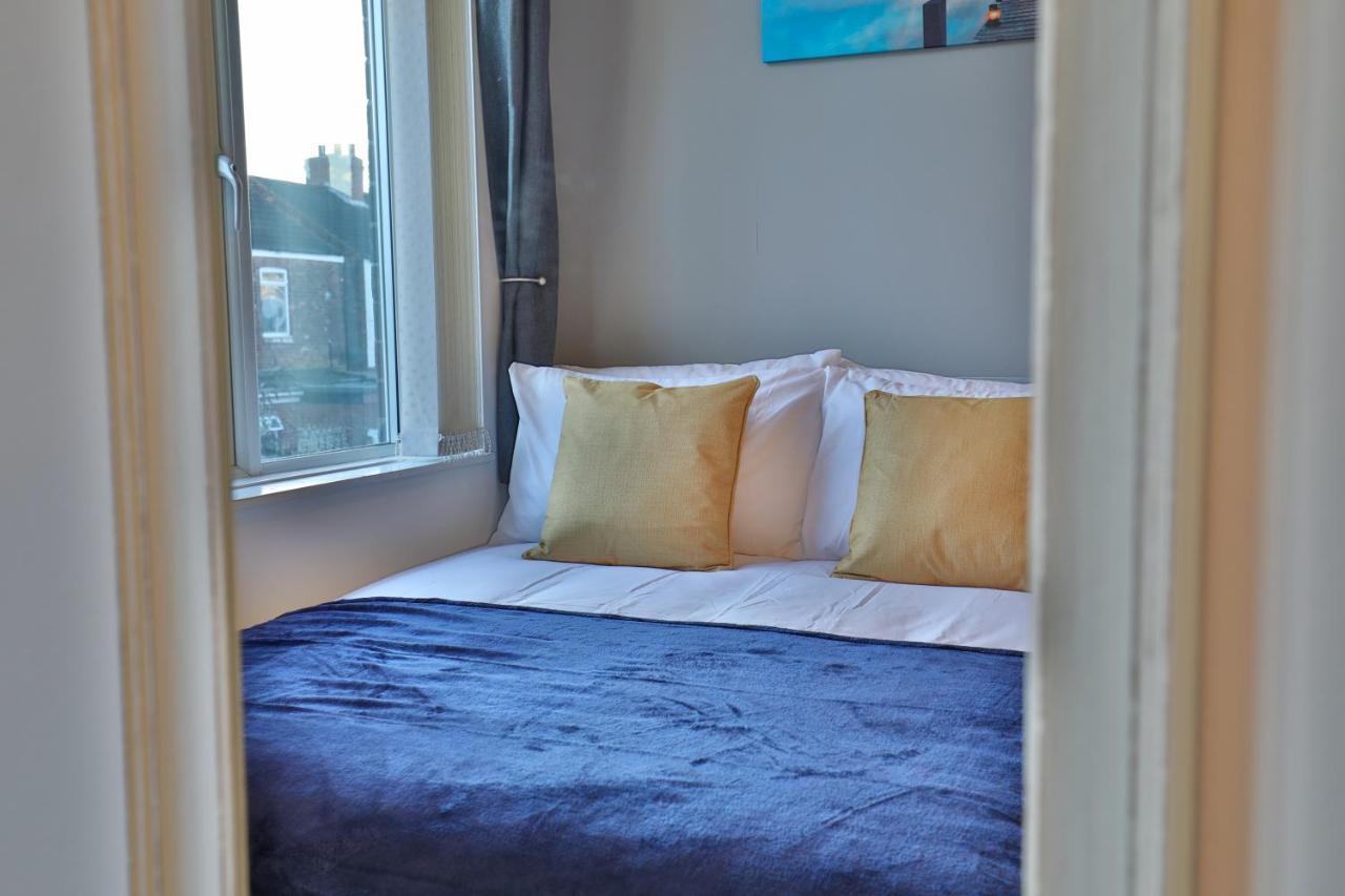 Devon St - Cozy Home, Free Easy Parking! キングストン・アポン・ハル エクステリア 写真